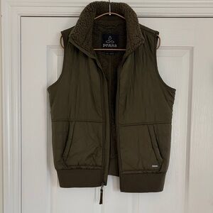 Prana Women’s Quilted Khaki Vest